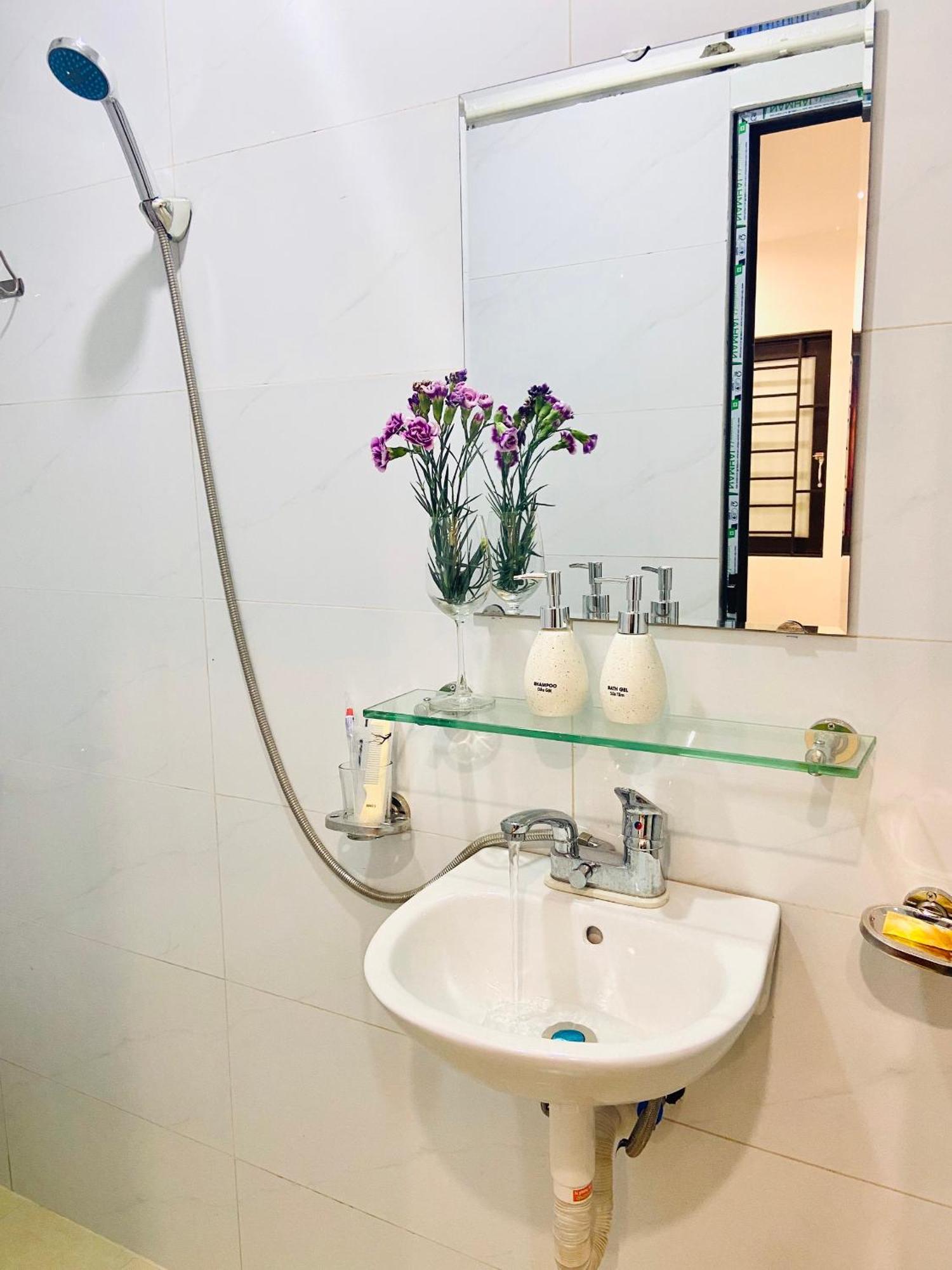 Hanoi Cozy Homestay Long Bien Eksteriør billede